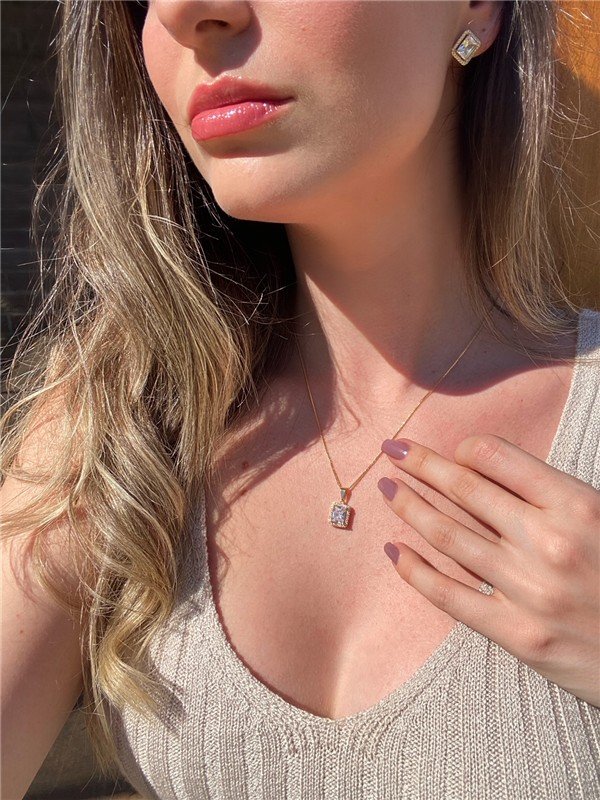 CONJUNTO COM ZIRCONIA