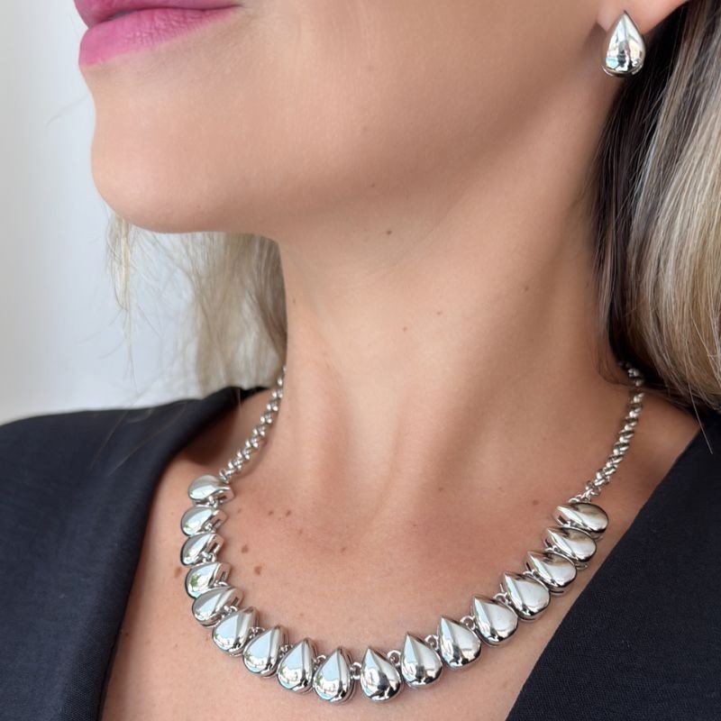 CONJUNTO FOLHEADO A OURO COM BRILHO ESPELHADO 