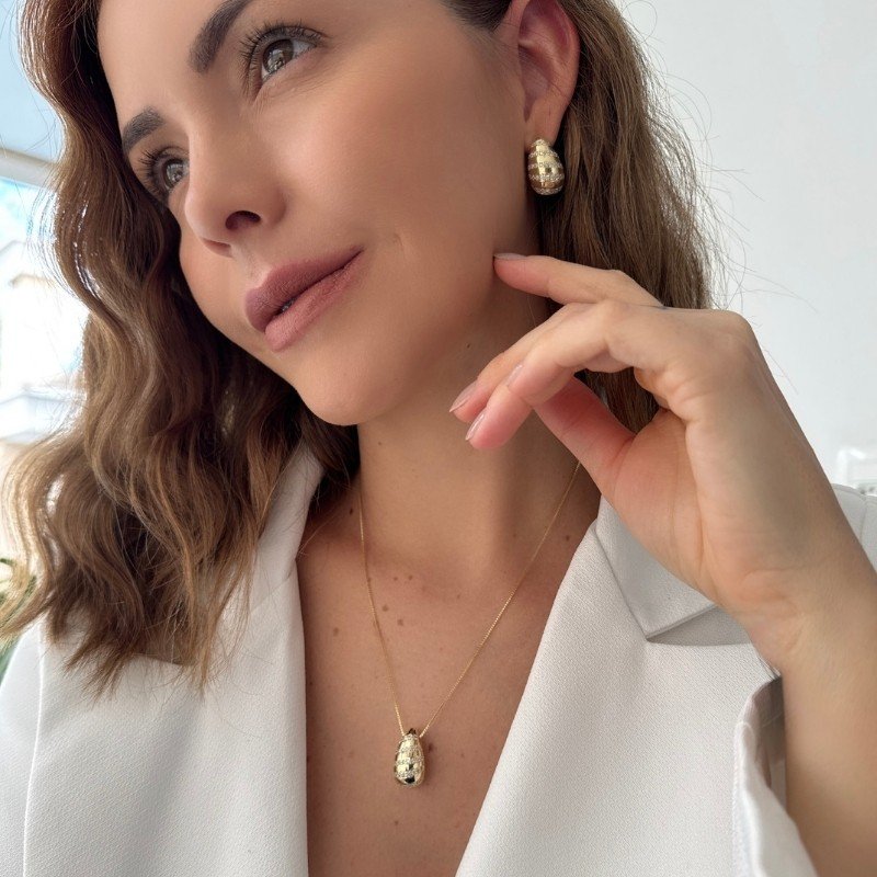 CONJUNTO GOTA COM ZIRCONIA 