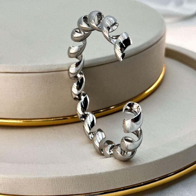 PULSEIRA ARO LISO TORCIDO