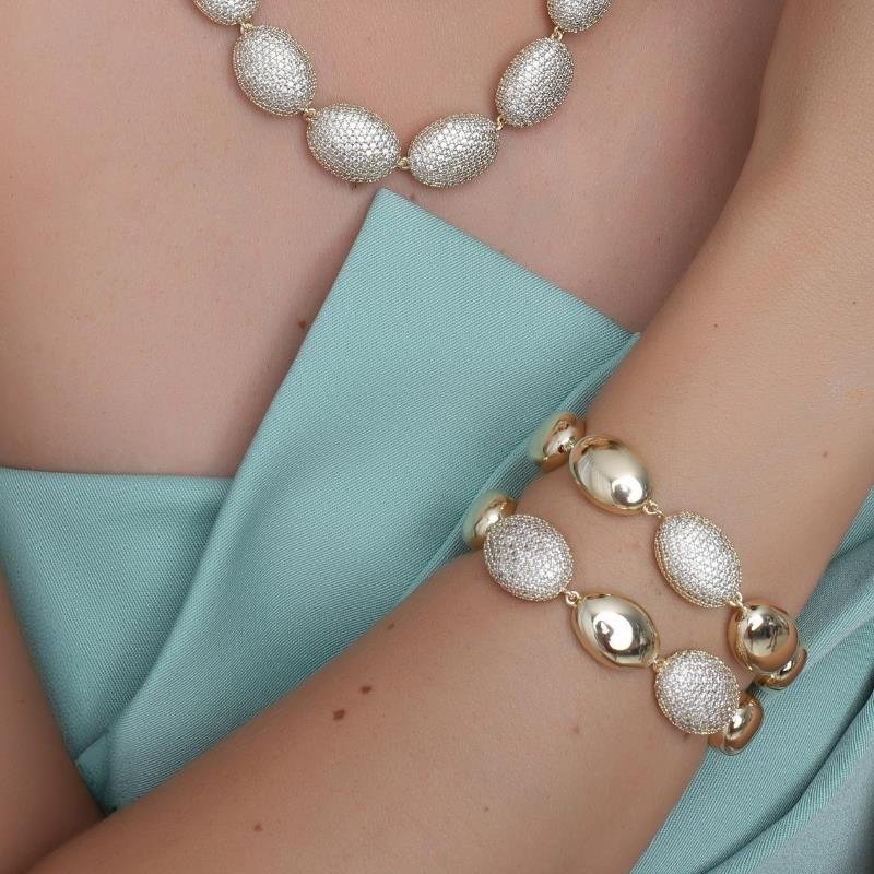 PULSEIRA DE ELOS OVAIS COM BRILHO E ELEGÂNCIA