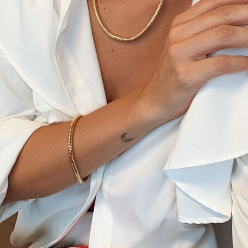 PULSEIRA LISA COM FECHO BOIA