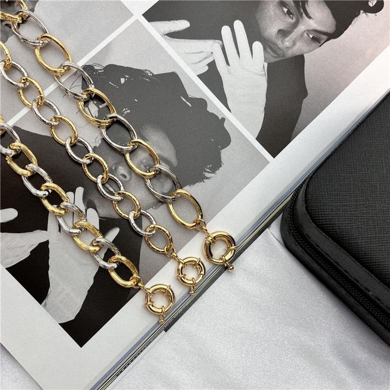 PULSEIRA LISA COM FECHO BOIA