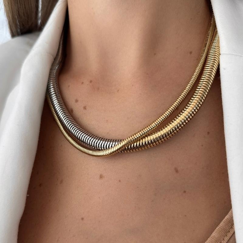 GARGANTILHA LISA COM FECHO BOIA