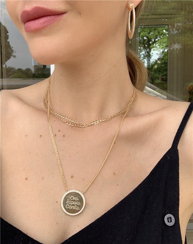 GARGANTILHA ESCRITA ORE ESPERE CONFIE