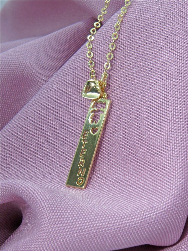 GARGANTILHA CHAPINHA C/ MENINA E ESCRITA ETERNO