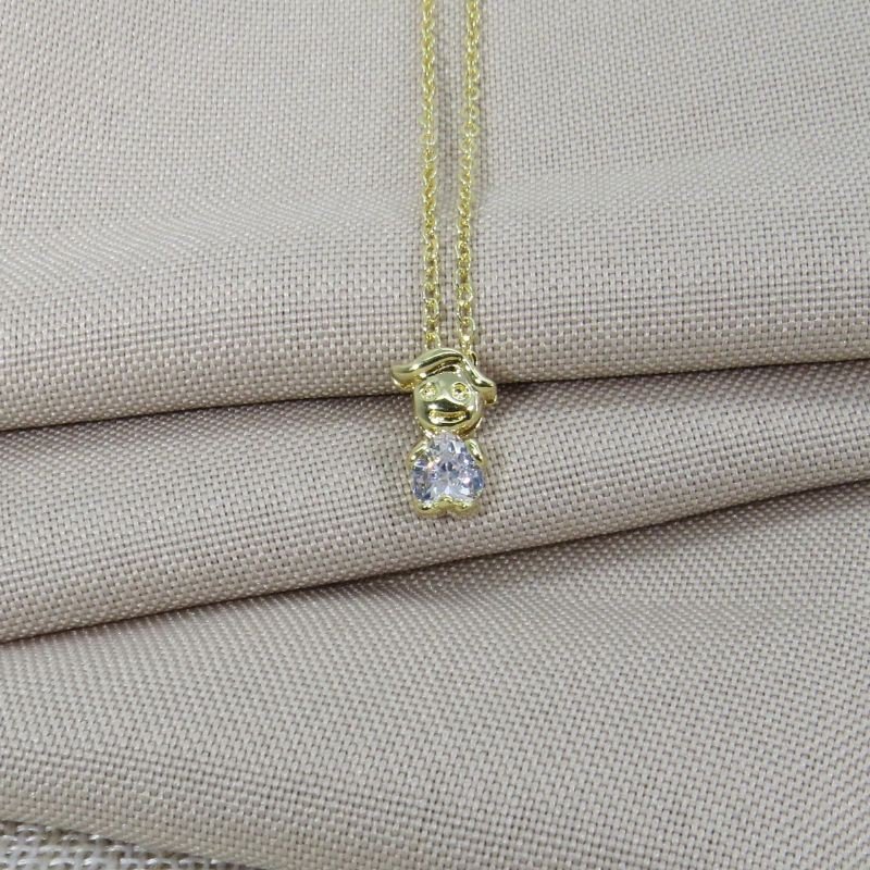 GARGANTILHA UM MENINO