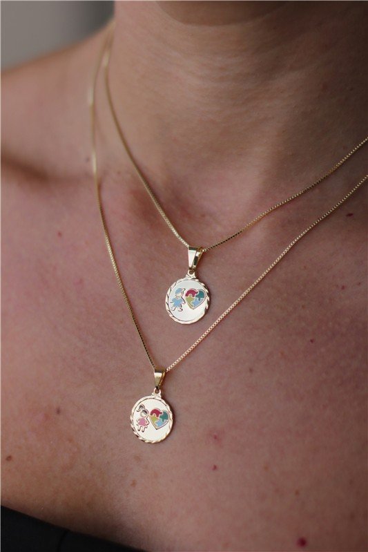 GARGANTILHA MANDALA MENINA E CORAÇAO