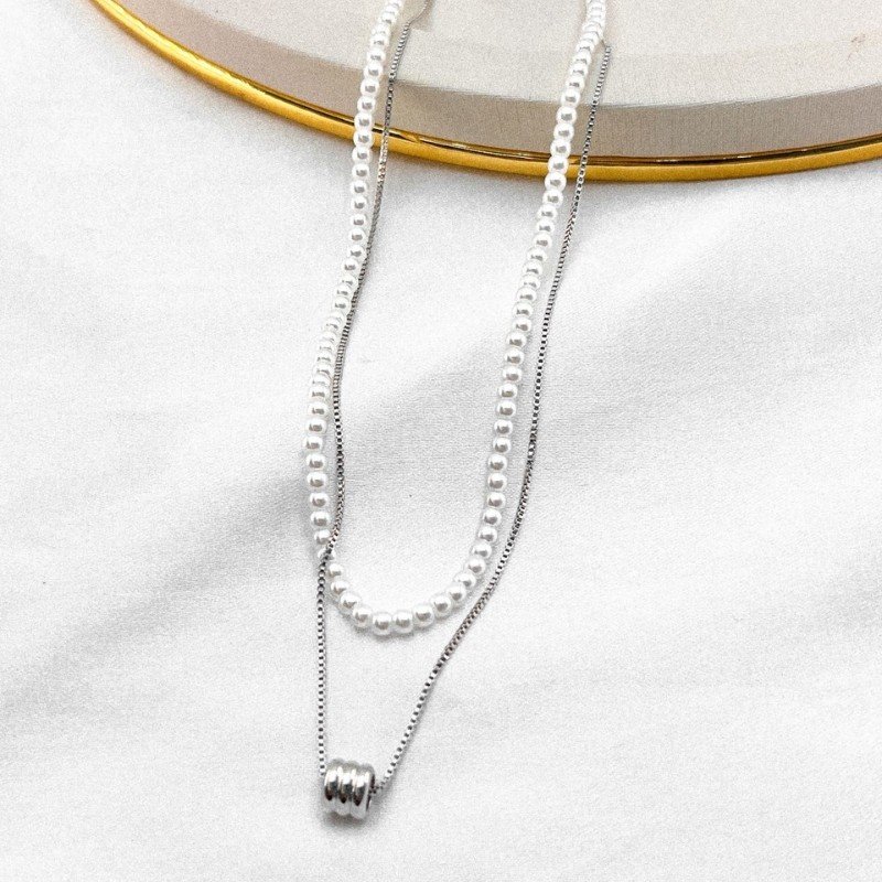 GARGANTILHA COM PEROLAS