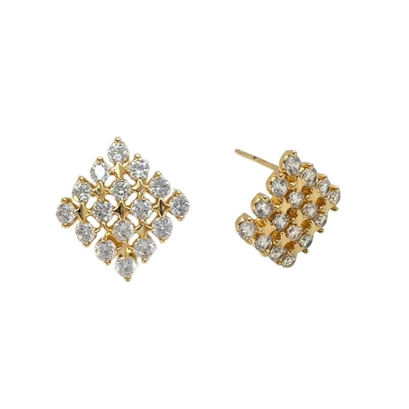 BRINCOS COM ZIRCONIA