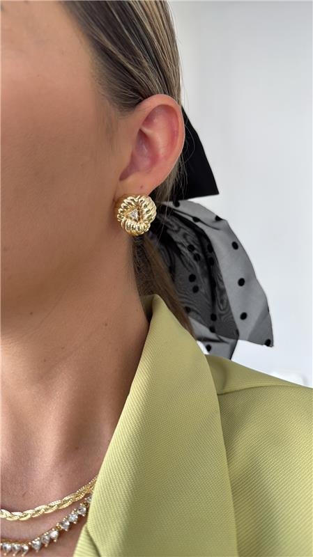 BRINCO LISO COM ZIRCONIA