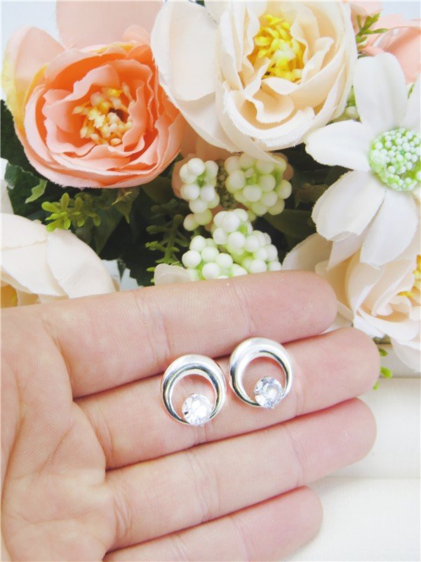 BRINCO FIXO COM ZIRCONIA 