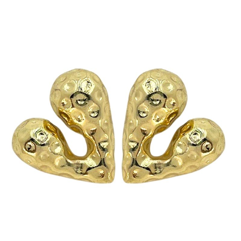 BRINCO CORAÇÃO ORGÂNICO TEXTURIZADO FOLHEADO A OURO