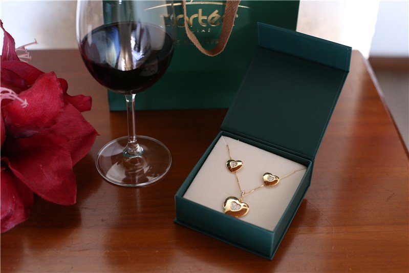 CONJUNTO CORAÇÃO BORDA LISA E ZIRCONIA NO MEIO